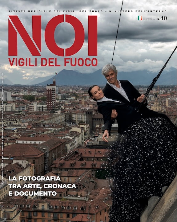 copertina noi vigili del fuoco